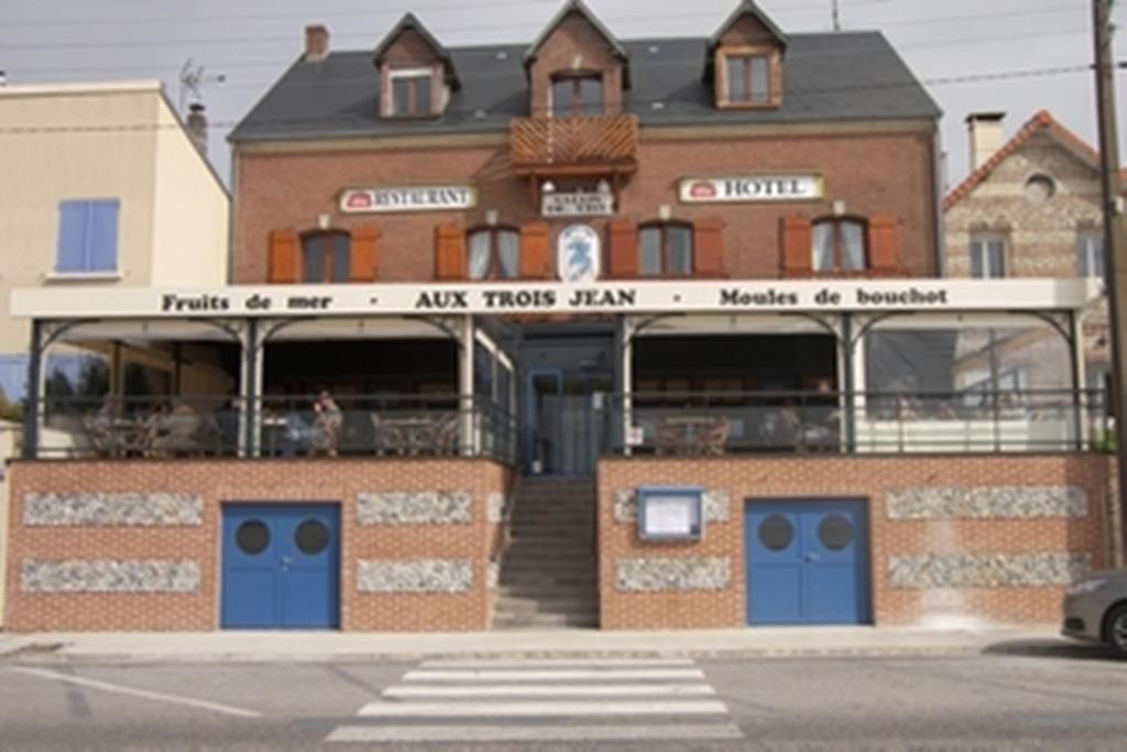 Hotel Aux Trois Jean Le Crotoy Exterior foto